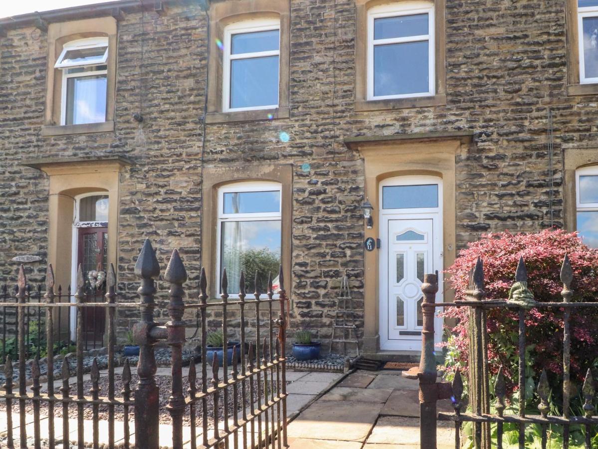 Kingfisher Cottage, 11 Airebank Terrace Skipton Exteriör bild